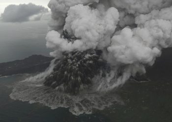 Geólogo CIGIDEN: “Indonesia es un territorio extremo desde un punto de vista geológico y demográfico”