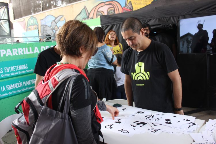 Fiesta de divulgación científica acoge a más de 14 mil visitantes de la Región Metropolitana