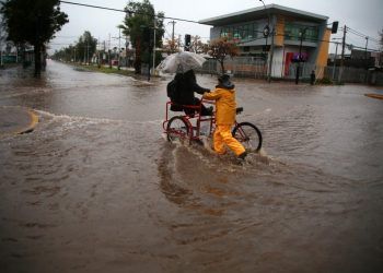 Análisis científico identifica comunas con más daños por lluvias en zonas urbanas de Santiago
