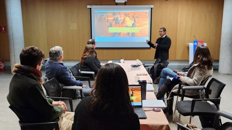 Investigador CIGIDEN Rodrigo Ramírez participa en Mesa Técnica sobre información para tsunami, convocada por SENAPRED