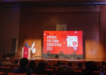 El libro Ciencia con Impacto fue nominado en la primera edición del Premio Cultura Científica 2024