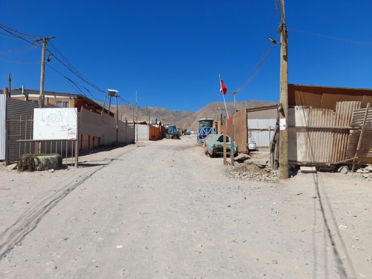 Campamentos y desastres: tesis doctoral revela cómo la precariedad cotidiana expone aún más a sus habitantes