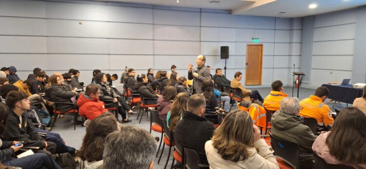 Presentan los avances de la plataforma que identifica el riesgo de desastres en el Gran Valparaíso