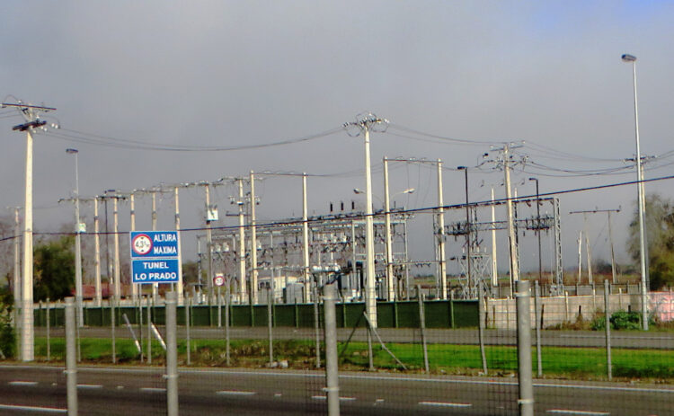Terremotos y apagones: ¿Cuán vulnerable es la red eléctrica chilena?