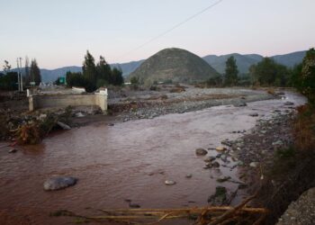Aprender del colapso: investigadores analizan los fallos de infraestructura tras las históricas crecidas en Coquimbo